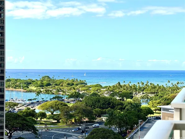 410 Atkinson Dr #1418, Honolulu, HI 96814