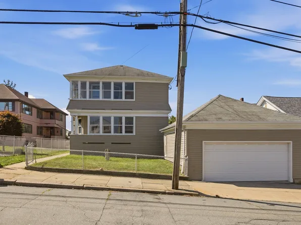 345 Sprague St, Fall River, MA 02724