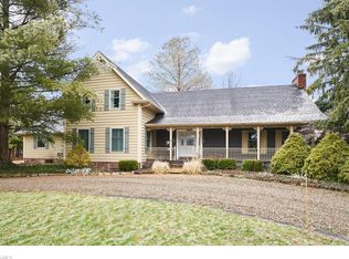 1141 San Raphael Dr, Akron, OH 44333