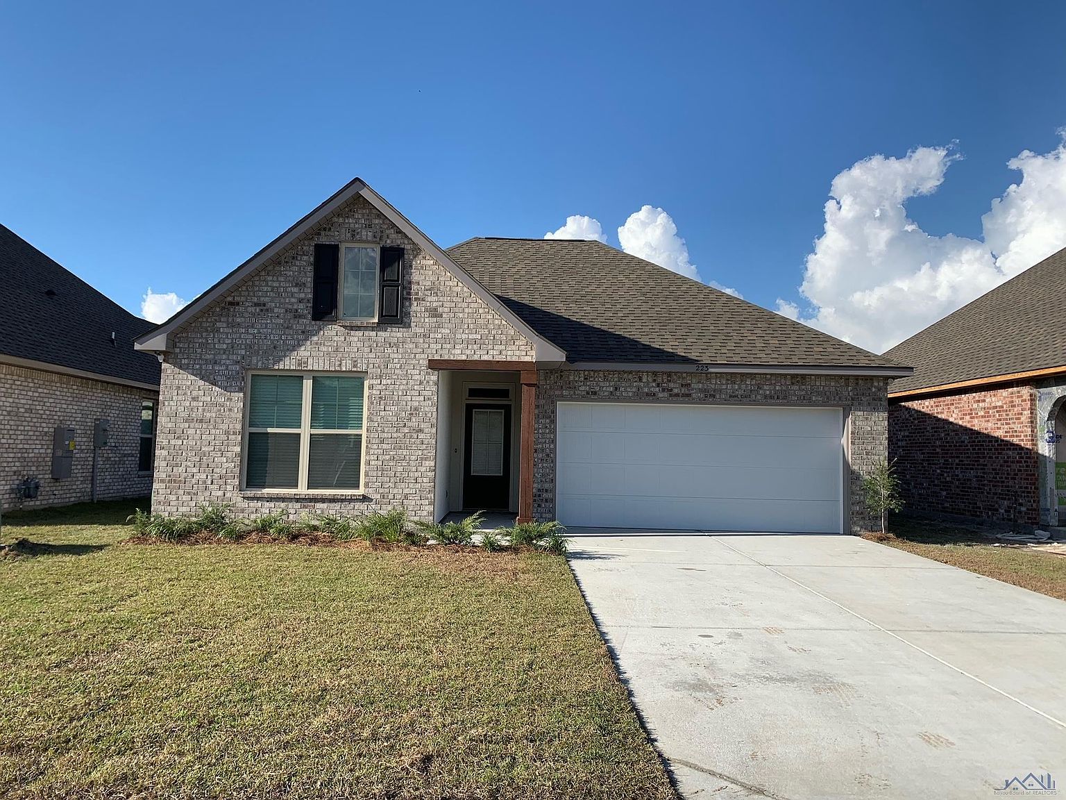 223 Sophie Dr, Houma, La 70364 