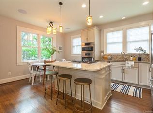 2421 Charlotte Dr, Charlotte, NC 28203