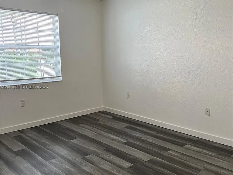 2831 N Oakland Forest Dr #210 — Photo 14