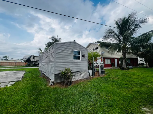 2655 SE Carroll St #G, Stuart, FL 34997