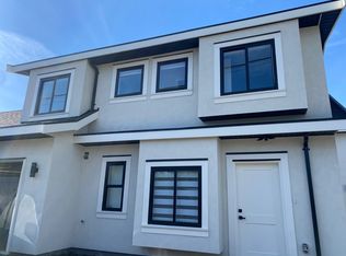 10408B Dennis Cres, Richmond, BC V7A3R5