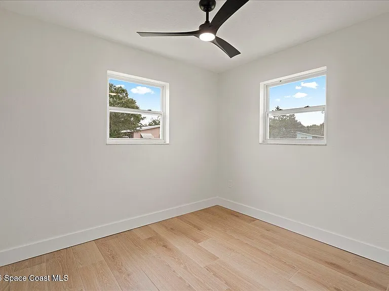 301 W Rutgers St — Photo 25