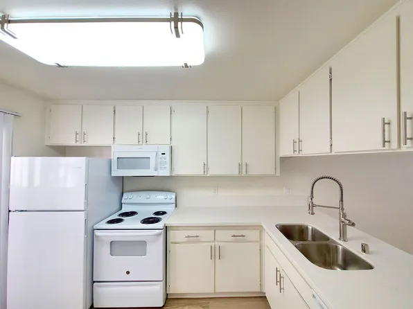 Orchard Villa Townhomes