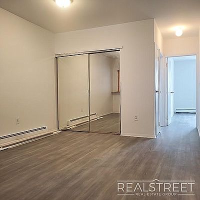 1st image of 227A Scholes St #1