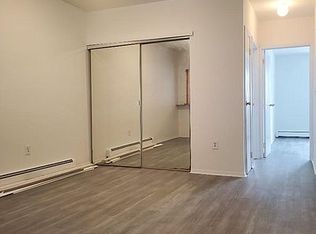 227A Scholes St #1, Brooklyn, NY 11206