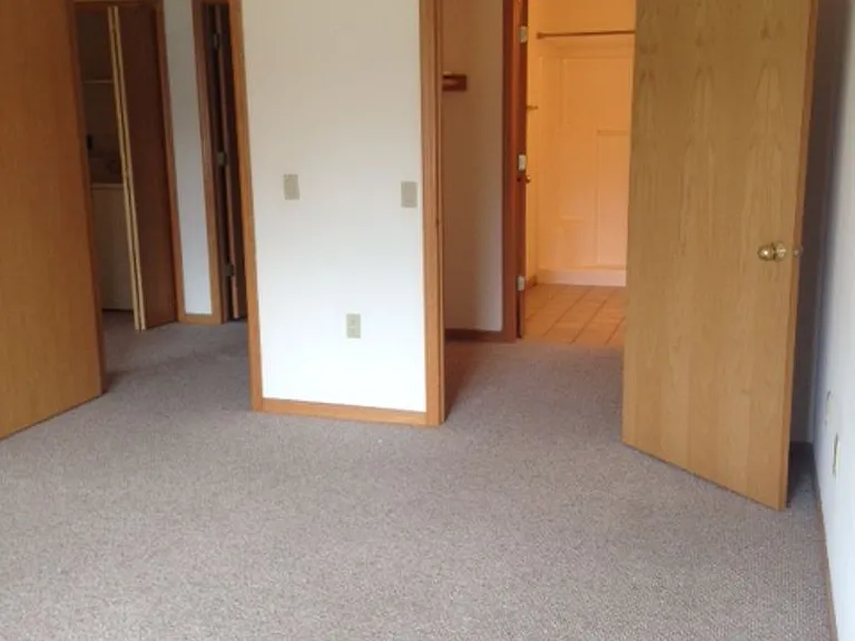 Seminole Woods Apartments — Photo 87