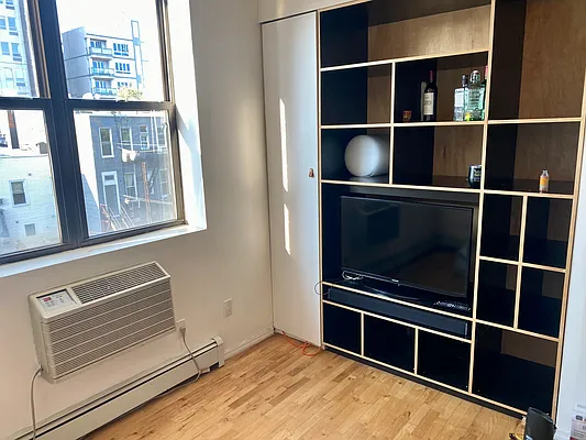 Rented by JB Mac Real Estate Inc. | media 20