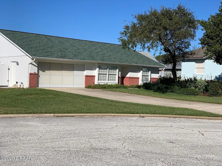 145 Riverwalk Ct — Photo 67