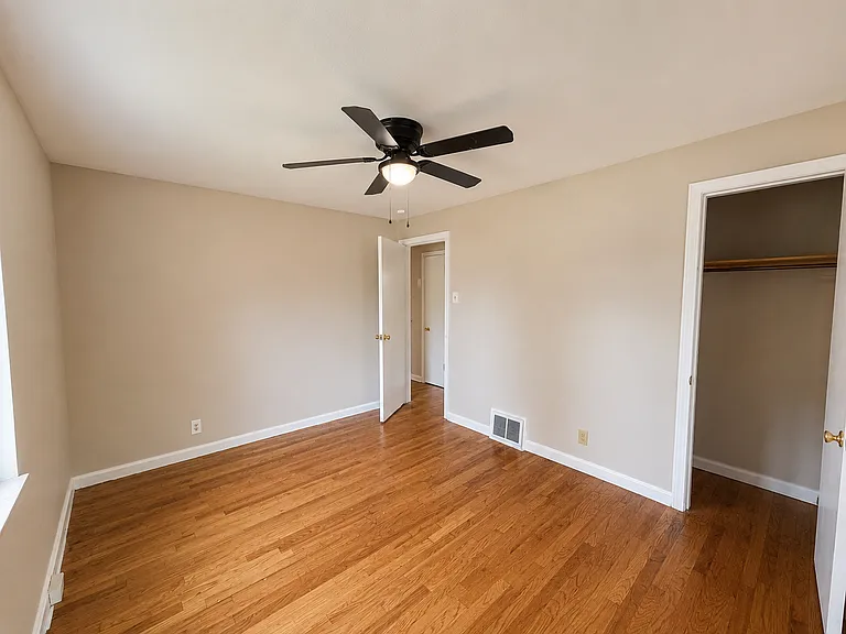 5721 Acme Ave — Photo 12