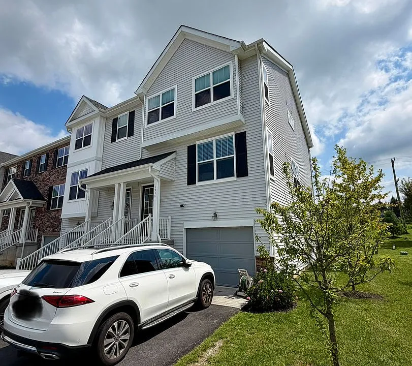 1916 Boulder Dr