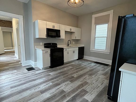 5th image of 2621 Stanton Ave #1