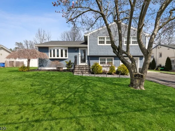 23 Newbrook Ln, Springfield Twp., NJ 07081