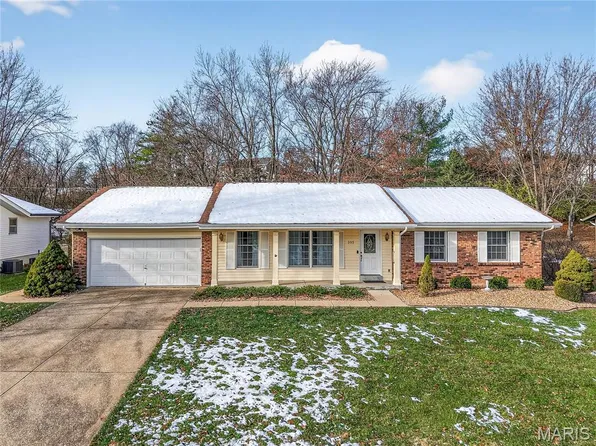 503 Imperial Ct, O'Fallon, MO 63366