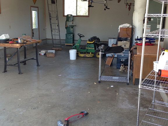 Large Two car with workshop