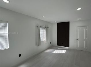 109 NW 6th Ave APT 5, Miami, FL 33128