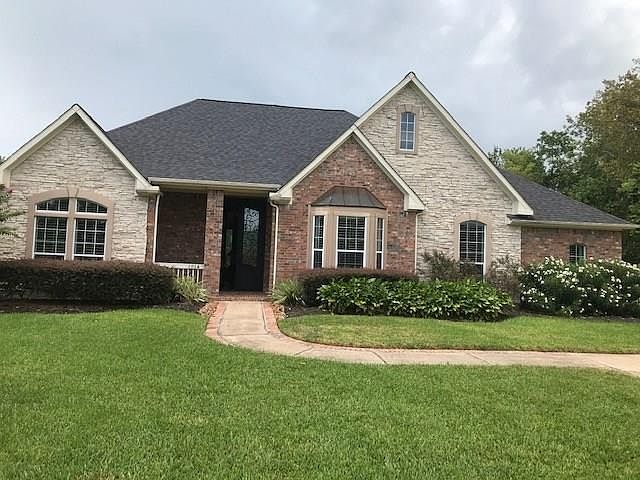1st image of 1014 Mustang Dr