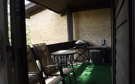 5th image of 6141 Knollwood Dr #304