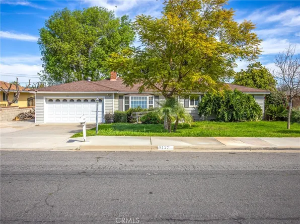 5137 Peacock Ln, Riverside, CA 92505