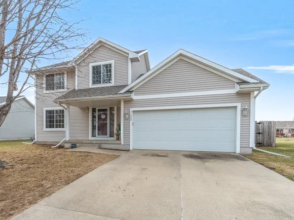 720 SE Murphy Dr, Waukee, IA 50263