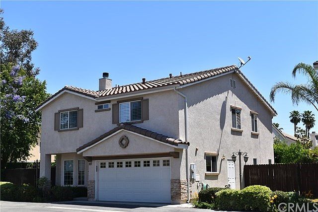 1st image of 9146 Noble Ave Unit 107