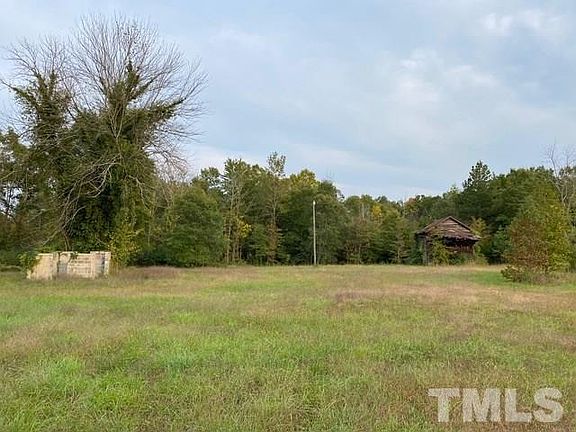 3rd image of 7645 N State Highway 62