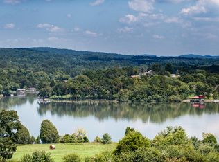 19995 Tennessee National Dr, Loudon, TN 37774