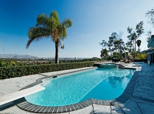 1858 Calle Alberca, Camarillo, CA 93010