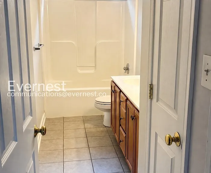 13901 Riverdowns North Ct — Photo 22