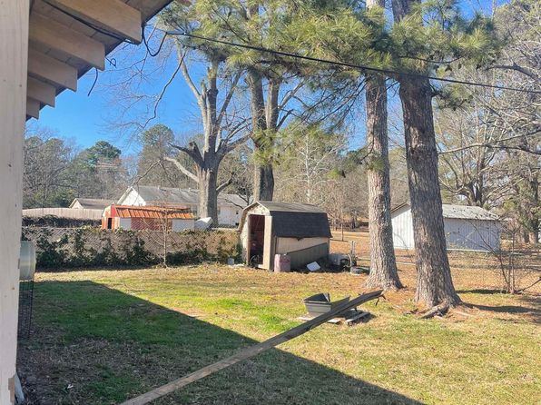 1319 E 22nd St, Texarkana, AR 71854