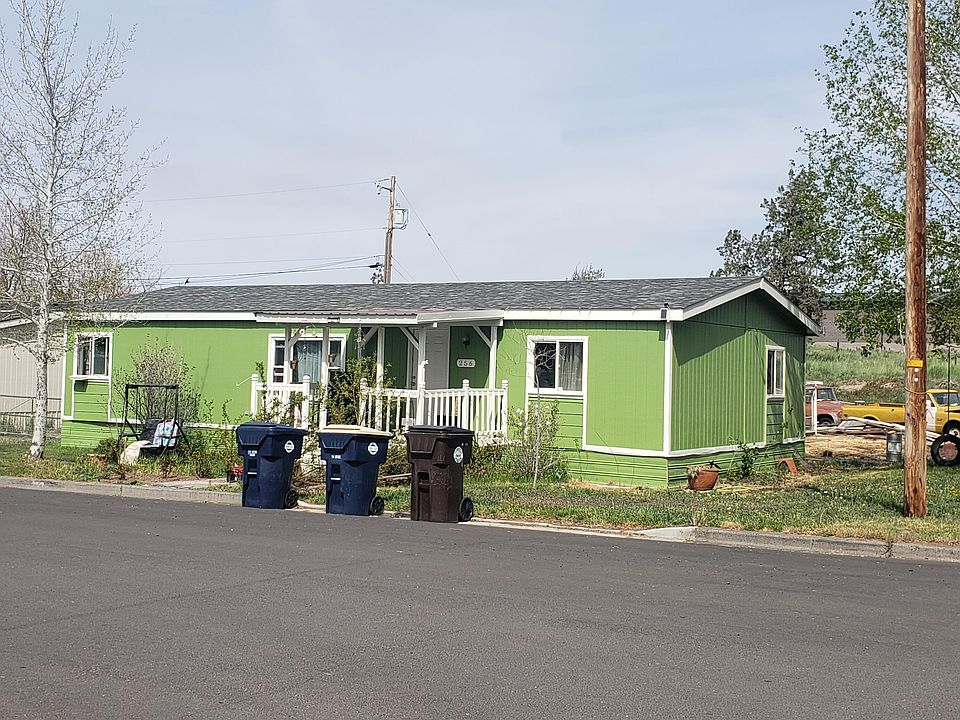 256 SE 6th St, Redmond, OR 97756 Zillow