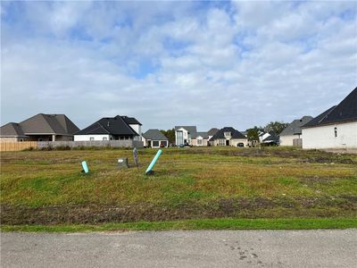 105 Pintail Point, Belle Chasse, LA, 70037