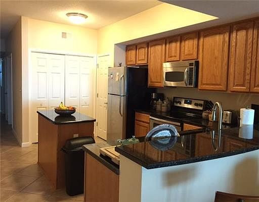 2nd image of 2228 Beach Dr
