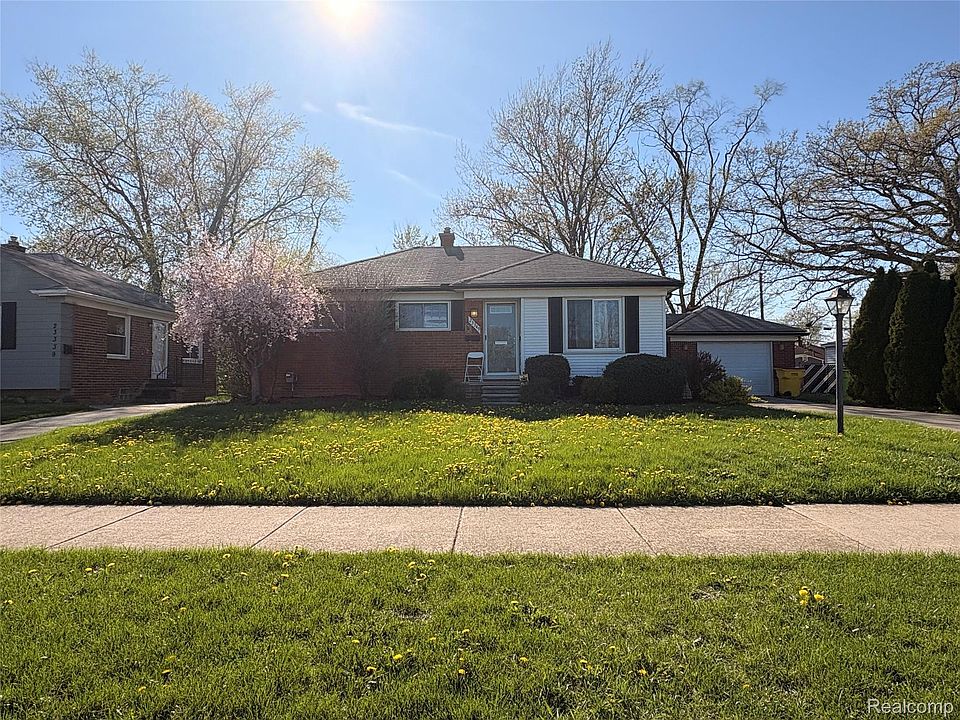1st image of 23349 Roxana Ave