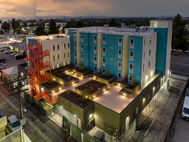 4007 W Martin Luther King Jr Blvd #Y315 — Photo 15