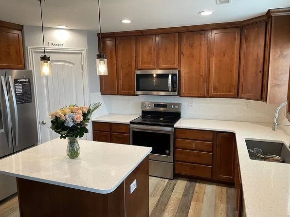 6563 S Days End Ct, West Jordan, UT 84081