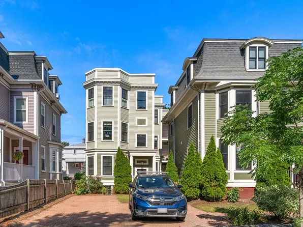 107 1/2 Inman St #107-1, Cambridge, MA 02139