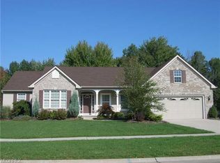 37780 Avalon Dr, North Ridgeville, OH 44039