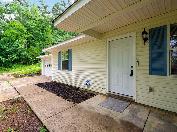 3rd image of 2250 Morris Hill Rd