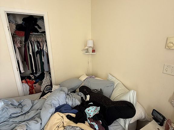 4th image of 37 Cooper St APT 3A