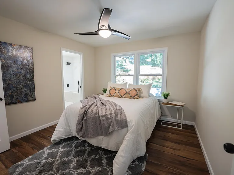 Main Bedroom