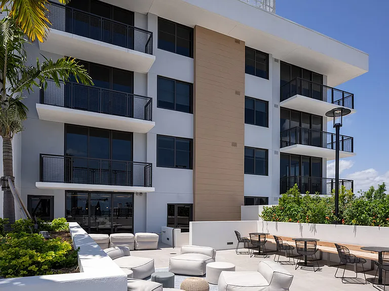 Strata Wynwood — Photo 15