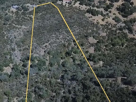 2nd image of 3885 Eagle Rdg #3885