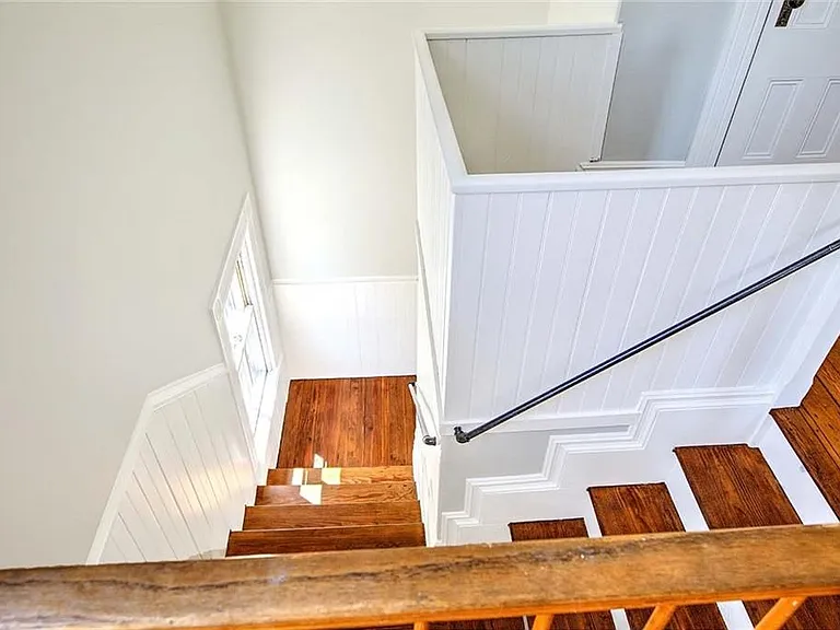 240 Brown St #2 — Photo 46
