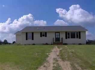 9373 E Beecher Rd, Pittsford, MI 49271