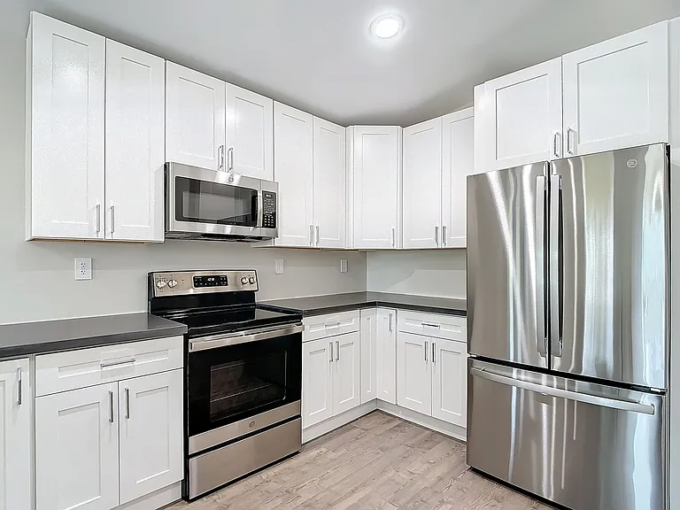 2505 Storter Ave — Photo 14