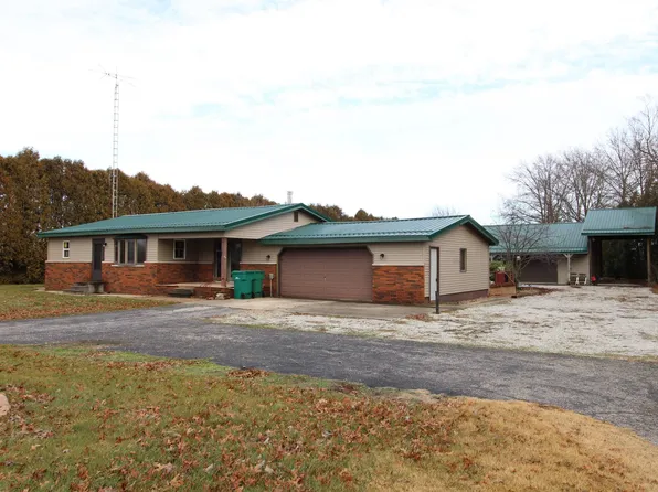 1740 N 100 W, Knox, IN 46534