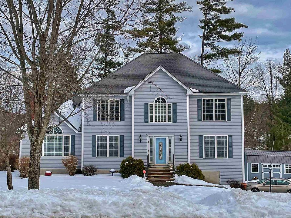 1st image of 15 Lori Ln